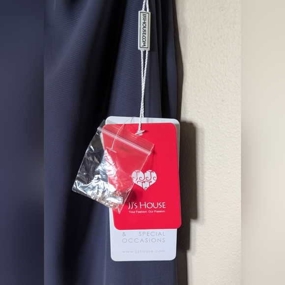 JJ's House, A-Line, Rhinestone Scoop Neck, Tea-Length, Chiffon Dress, Size 10 - Picture 2 of 12